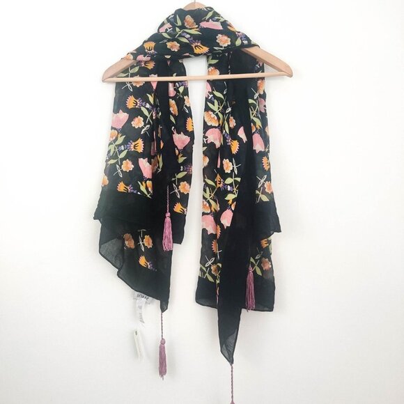 Anthropologie Saachi Floral Tassel Square Scarf OS - Picture 7 of 9